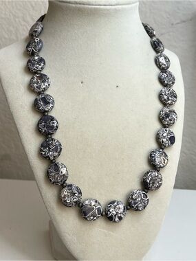 Black and white marbled stone toggle necklace 20”